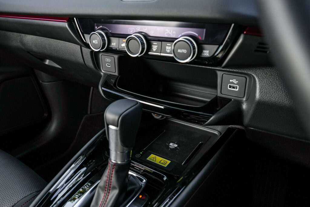 sử dụng pin ô tô Honda